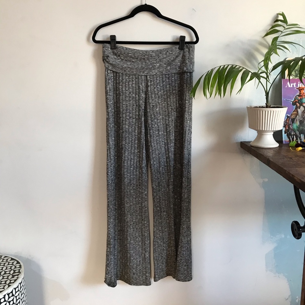 Almost Famous Knit Casual Pant